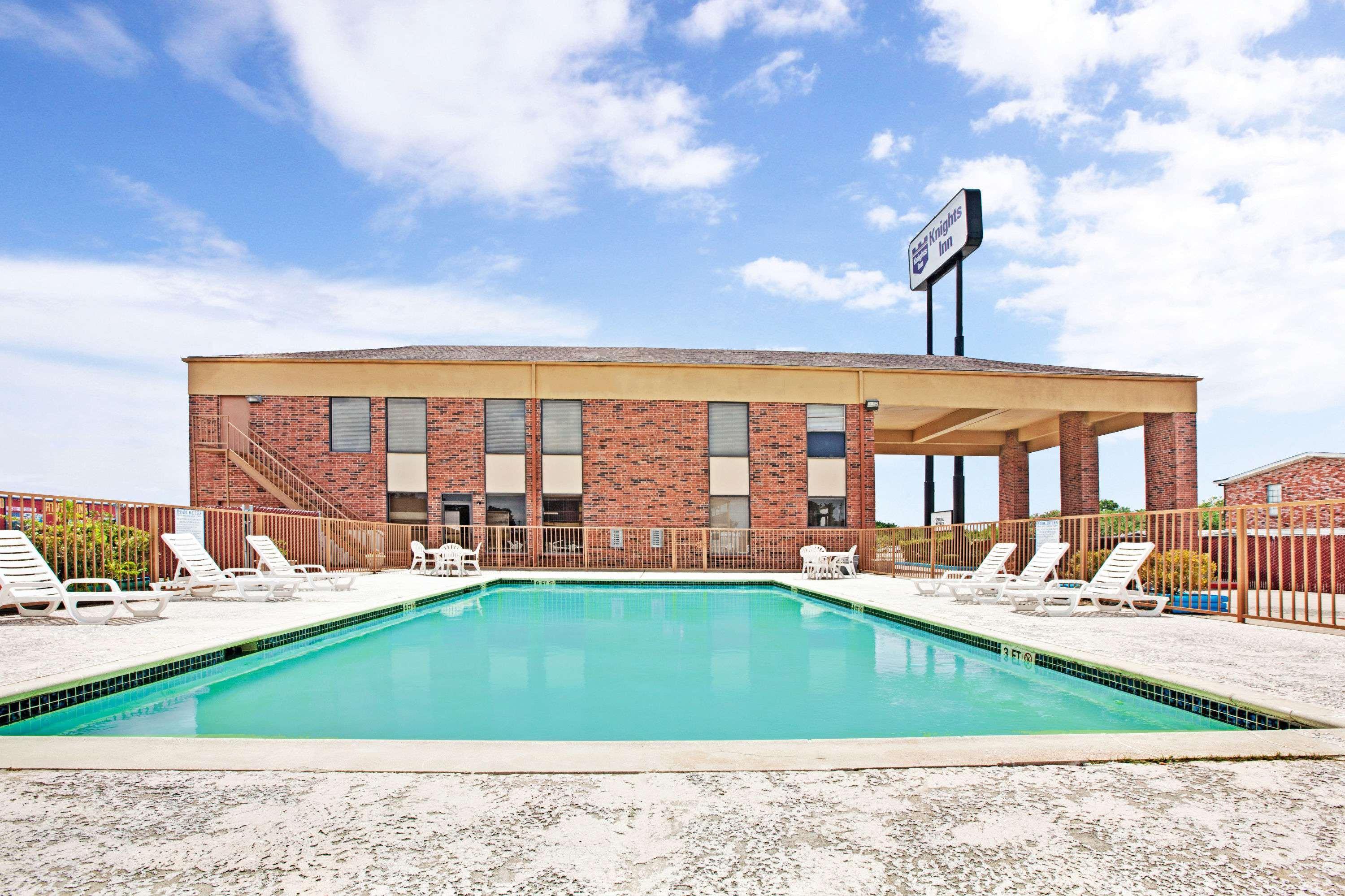 Knights Inn Houston Hobby Airport Exterior photo