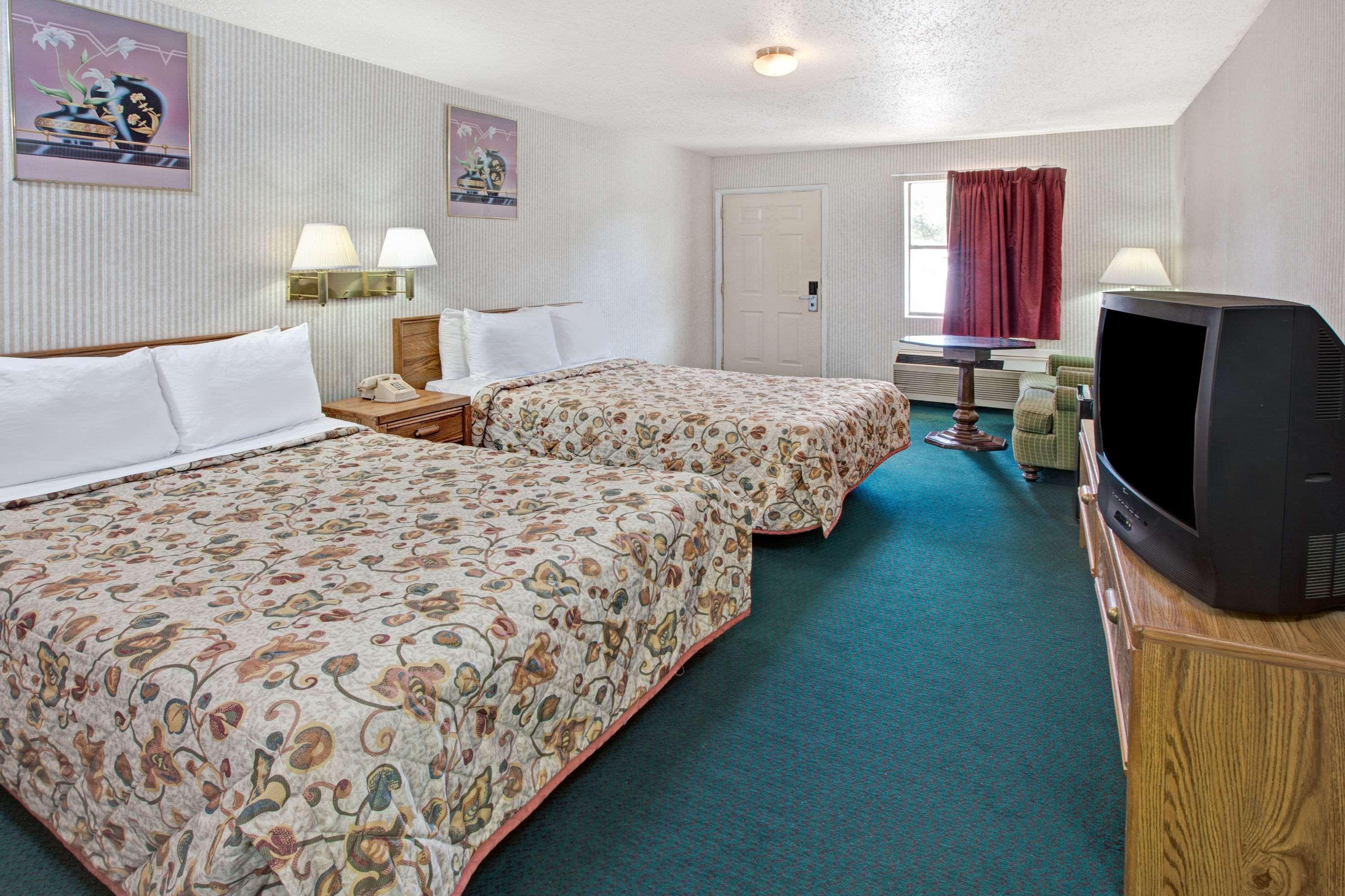 Knights Inn Houston Hobby Airport Exterior photo